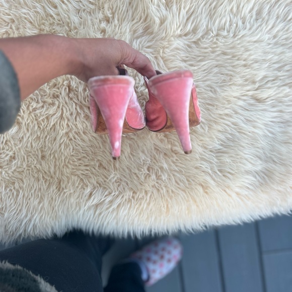 Vintage/Prada Pink Velvet Mule slides/ - Picture 4 of 12